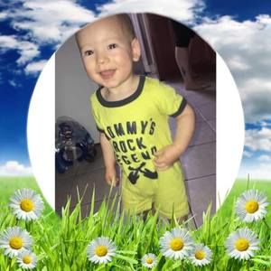 Meet your Posher, Debi